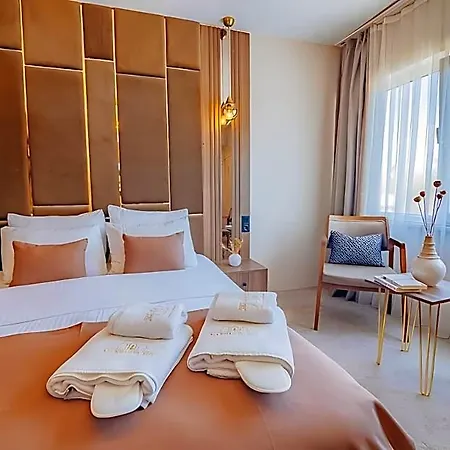Petra Galata 3*