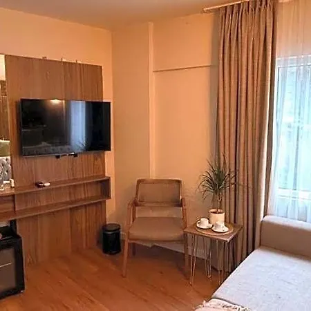 Otel Petra Galata 3*