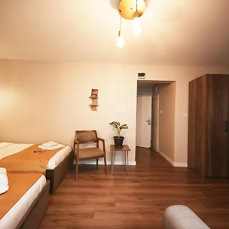 Petra Galata 3*