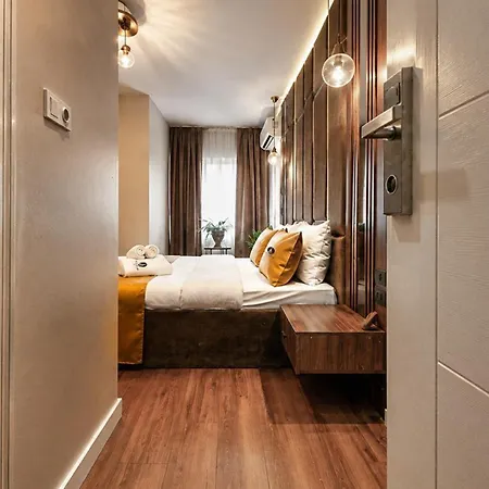 Hotel Petra Galata 3*