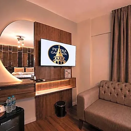 Petra Galata 3* Isztambul