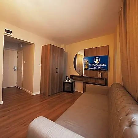Petra Galata Szálloda 3*