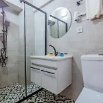 Ali Khan Hotel